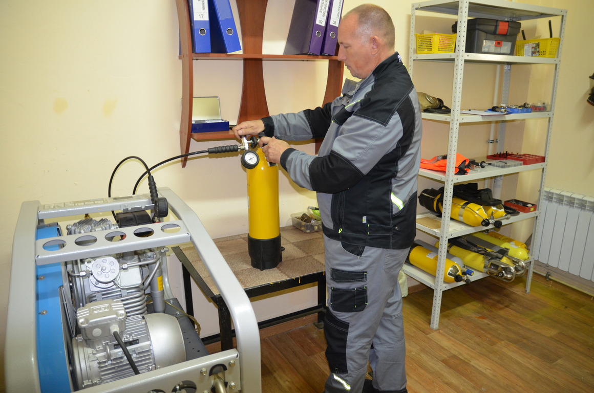 Сервисное обслуживание противопожарного и навигационного оборудования на газовозе 